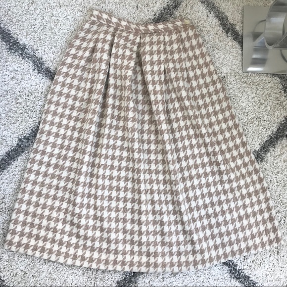 Jack Winter Dresses & Skirts - Vintage Herringbone Pleated Skirt